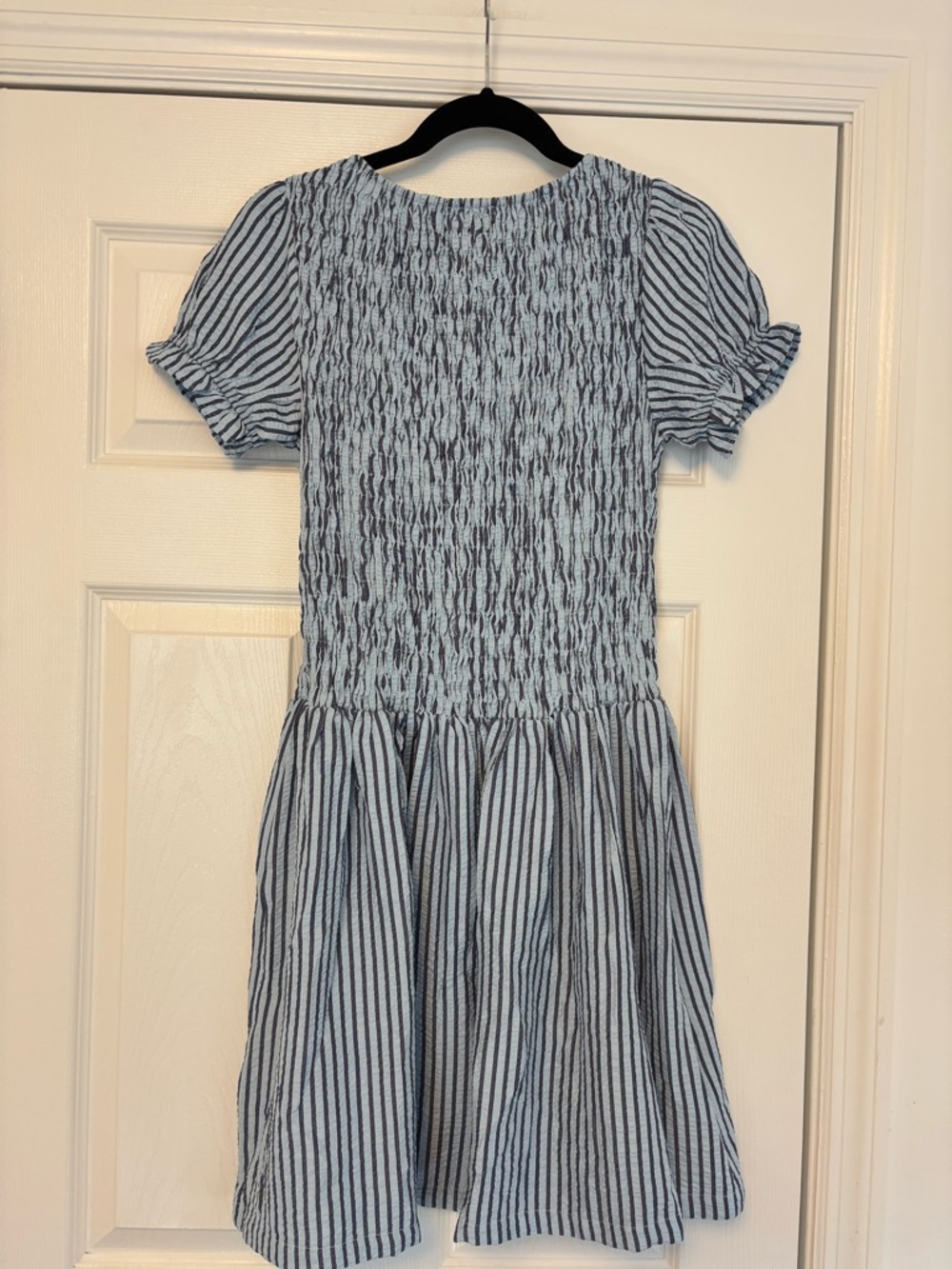 Maeve Anthropologie Margie Smocked Striped Mini Dress Blue White Size Small - Picture 12 of 12
